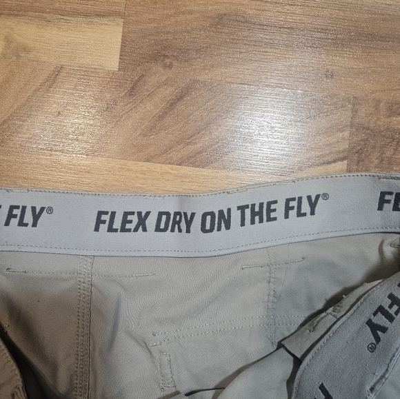 Duluth Trading Flex Dry On The Fly Cargo Shorts 44 Relaxed Fit 11" Inseam - Picture 5 of 8